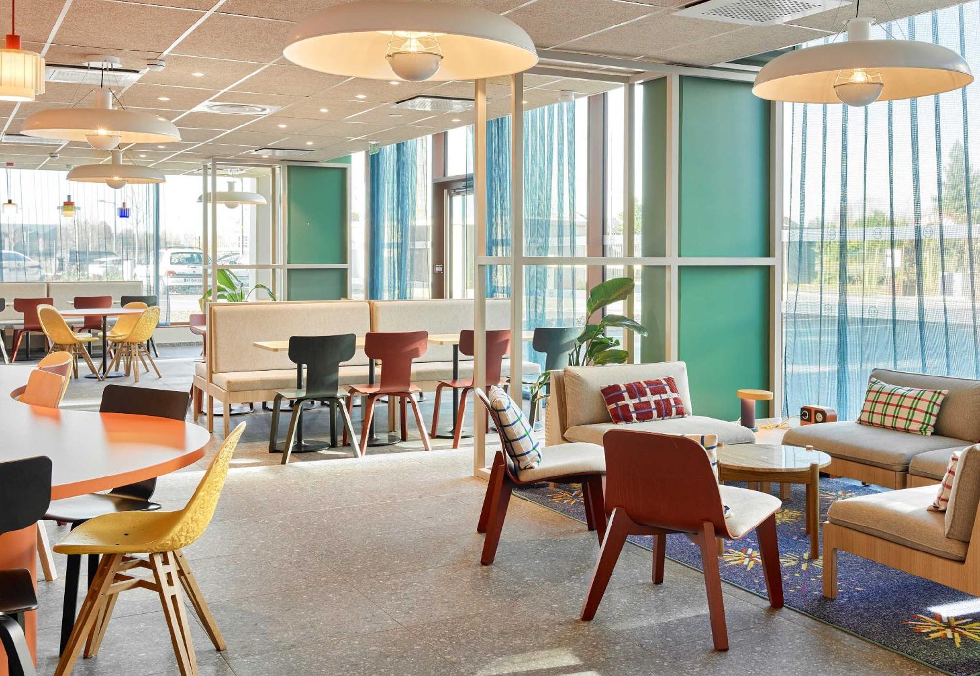 B&B Hotel Marne-La-Vallee Val D'Europe Serris Dış mekan fotoğraf